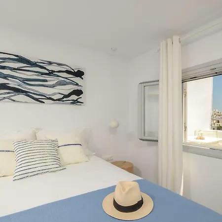 Cycladic Breeze Apartment *