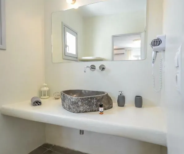 Cycladic Breeze Naxos City